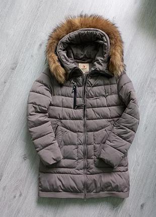 Зимова куртка пуховик