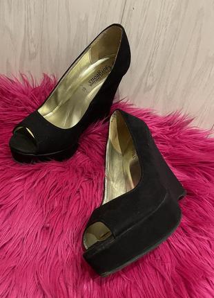 Туфлі new look
