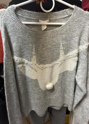 Женский свитер h&m новогодний принт