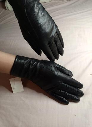 Женские зимние перчатки из натуральной кожи1 фото