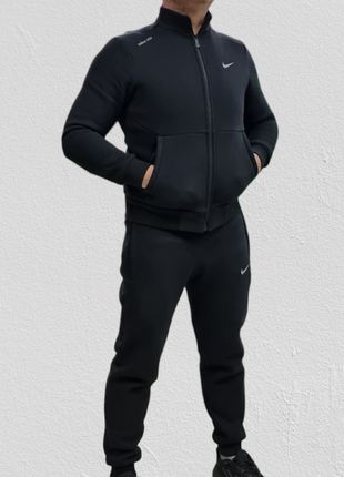 Спортивный костюм мужской