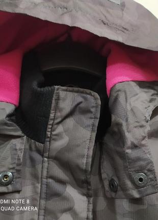 Демисезонная куртка для девочки3 фото