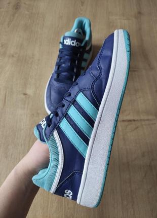 Фирменные подростковые кроссовки  adidas ,оригинал, модель  2023 года,р.363 фото