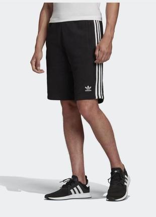 Мужские новые шорти adidas 3-stripes shorts originals3 фото