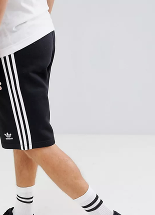 Чоловічі нові шорти adidas 3-stripes shorts originals6 фото