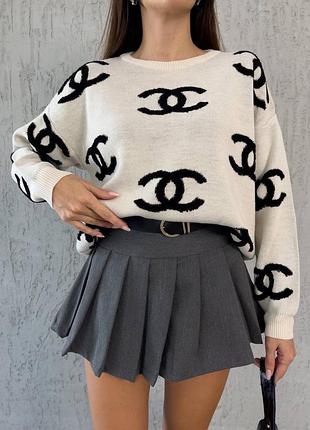 Женский трендовый свитер