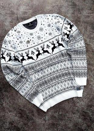Жіночий новорічний светр з оленями білий 🎄2 фото