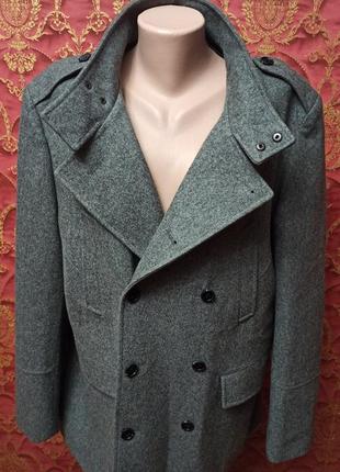 Сіре пальто сірий шерстяний бушлат в стилі мілітарі new look чоловіче сіре пальто 62%...