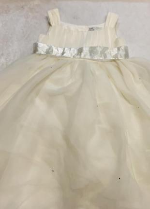 Пишное нарядное платье англія 4-5лет1 фото