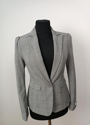 Пиджак next