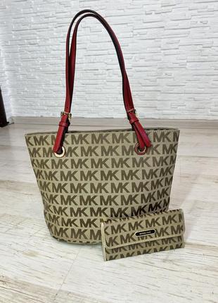 Стильна сумка монограма michael kors