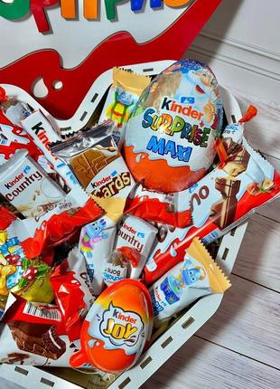 Новогодний подарочный бокс kinder для любимой  - подарочный бокс для девушки - подарок женщине / любимой6 фото