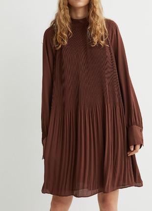 Новое коктейльное платье из плиссированного шифона h&amp;m m/382 фото