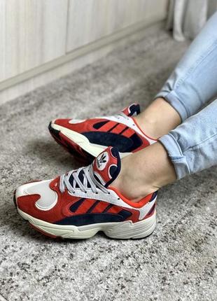 Кросівки adidas yung 1 кроссовки2 фото