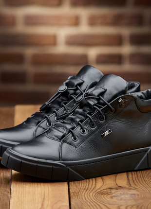 Стильные черные качественные мужские ботинки-кроссовки с мехом кожаные/кожа-мужская обувь на зиму