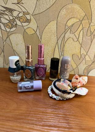 Тіні пігмент для повік glambee, лаки essence, nobea, luodanqi