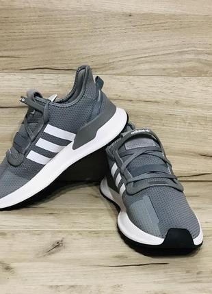 Кросівки adidas u path run  оригінал8 фото