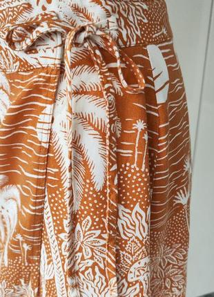 H&m спідниця міді на запах із льону та віскози8 фото
