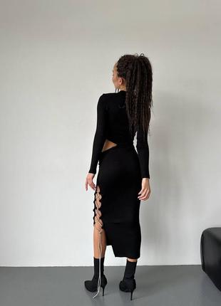 Праздничное облегающее ангоровое платье со шнуровкой со стразами5 фото