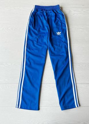 Спортивные штаны adidas
