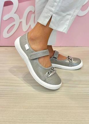 Дитячі капці на дівчинку - змінні, нарядні тапочки - туфлі