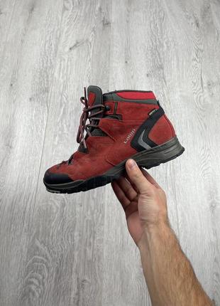 Ботинки lowa gore tex1 фото