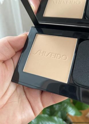 Компактна пудра для обличчя shiseido synchro skin self-refreshing custom finish powder foundation3 фото