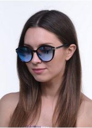 Женские солнцезащитные очки модель 8339c43 фото