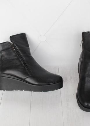 Зимние кожаные ботинки, сапоги 40 размера