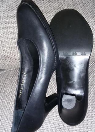 Класні шкіряні туфлі преміум-бренду billibi (данія) розмір 37 (24 см)2 фото