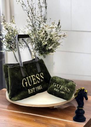 Сумка guess яскрава,хутра