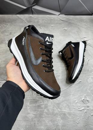 Молодіжні зимові спортивні черевики/кросівки nike, мужские зимние ботинки /кроссовки на меху в чёрно-коричневом цвете