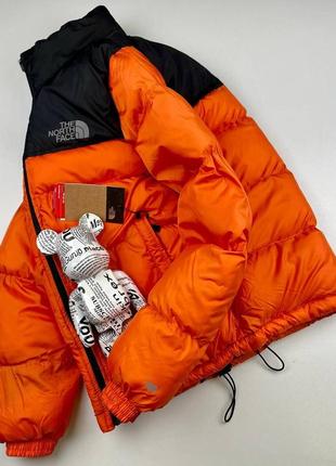 Мужская зимняя куртка зе норт фейс оранжевой / теплые пуховики the north face7 фото