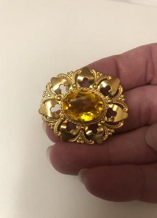 Брошь винтаж, урановое стекло