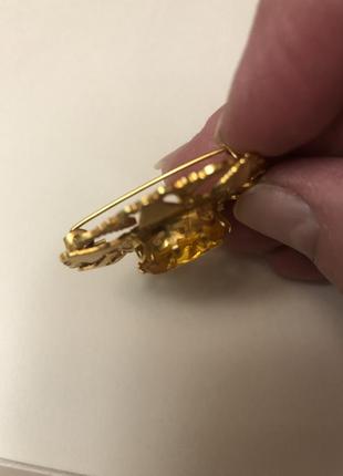 Брошь винтаж, урановое стекло