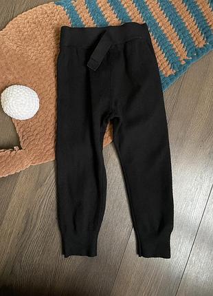 Zara чорні штани в рубчик джогери трикотажні вʼязані штанці 4-5 ро