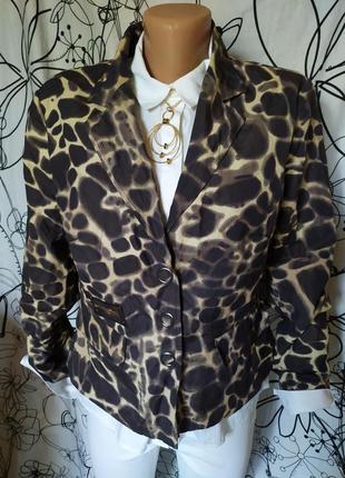 Тигровый леопардовый минималистический принт пиджак весенний летний1 фото