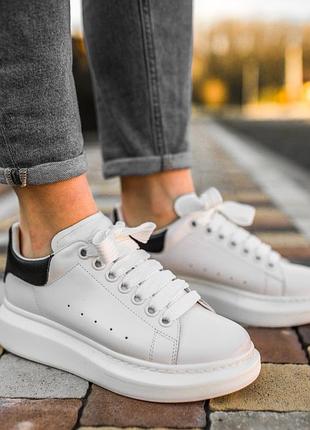 Шикарні кросівки alexander mcqueen