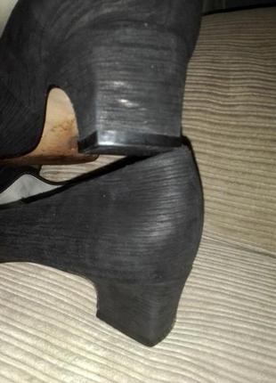 Современные, элегантные замшевые туфли peter kaiser 41 1/2 размер.(28 см)8 фото