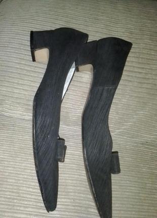 Современные, элегантные замшевые туфли peter kaiser 41 1/2 размер.(28 см)4 фото