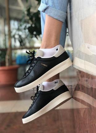 Шикарные кроссовки adidas topanga