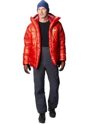 Пуховик mountain hardwear phantom parka (размер medium, цвет fiery red)4 фото