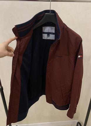 Куртка ветровка tommy hilfiger бордовая мужская с капишоном6 фото