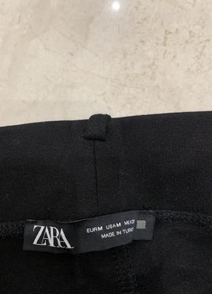 Обтягивающие брюки zara брюки лосины черные леггинсы с пуговицей базовые10 фото
