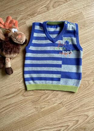 Жилетка, безрукавка на мальчика 6-9 месяцев