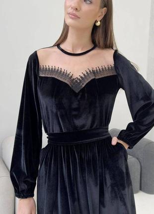 Красивое праздничное бархатное платье с вставками сетки с поясом 44-50 размеры черное3 фото