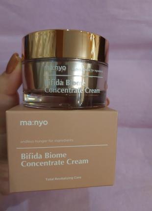 Омолоджуючий концентрований крем для обличчя manyo bifida biome concentrate cream