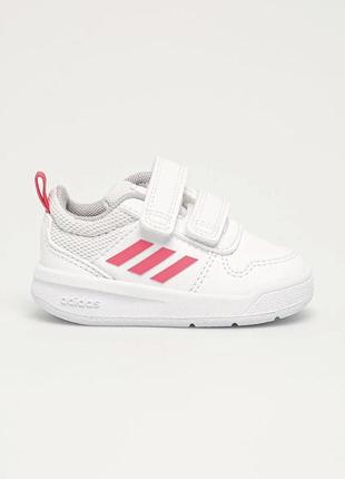 Кроссовки adidas tensaur