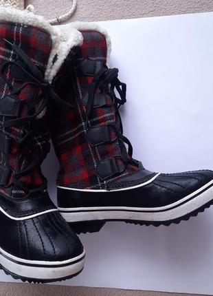 Теплые сапоги водоотталкивающие skechers waterproof оригинал 23см1 фото