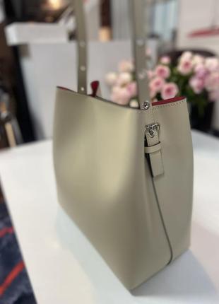 Итальянская качественная сумка из натуральной кожи изыскана стильная роскошная1 фото